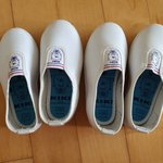 [댓글부탁해] 요즘도 초등학생 이 <b>실내화</b> 신어??