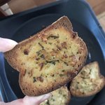 울 엄마가 만든 마늘빵 ㅇㄸ