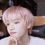 [NCT즌] 먹빱이 레전드 머리 뭐라고 생각함?