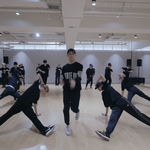 엔시티팬애들아 ㄹㅇ <b>다리</b>길이 이 <b>정도</b>임?