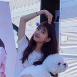 [모두드루와] 나 연예인 실물 진짜 많이 봤는데 궁금한거 있으면 <b>대답</b>해줄게!