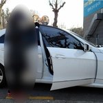 [이것좀봐줘] "공짜 도시락 달라" 벤츠 타고와 무료 급식소 줄선 <b>모녀</b>