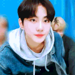 [이것좀봐줘] 04년생이 어깨가 48cm인거
