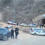 석회석 광산 갱도 무너져 1명 매몰