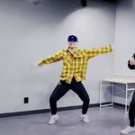 내 본진 멬어위시 춘 거 볼 사람