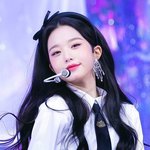 [댓글부탁해] 나 진짜 아이돌 <b>센터</b>하고싶은데 정상이냐