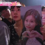 와 근데 강혜원이랑 강혜원 <b>엄마</b>