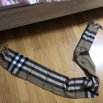 [댓글부탁해] 이거 <b>버버리</b> 짝퉁같아??ㅠㅠ