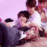 개귀여운 지민이 <b>정국이</b> 보고가