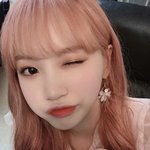 김채원 개귀엽네...