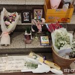 '강남역 껌 할머니' 별세에 <b>시민</b>들 추모 이어져