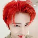 [펜타곤] 인어공주 <b>남자판</b> 아니냐;;