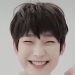 친구가 자꾸 귀엽다고 사진 ㅈㄴ 보내는데