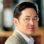 미국으로 국적 <b>이전</b>이 시대 정신이다.