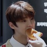 지<b>창민</b>....