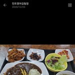 배터져서 남길꺼같은대 이<b>정도</b>가 먹을만한 양이라는대 제가 <b>이상</b>한건가요