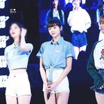 <b>키</b> 커보였는데 아니어서 놀랐던 <b>여</b><b>돌</b>