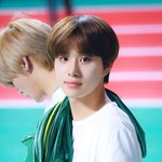 [NCT즌] 오늘 정우 <b>셀카</b> 넘 좋음...