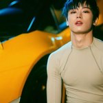 ? 아니 아이덴티티 <b>필름</b>이 찐 아니냐?