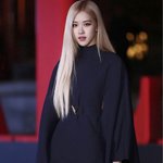 [이것좀봐줘] 로제 이 날 쓴 섀도우 <b>할인</b> 중이라는 데 살까