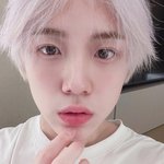 <b>성민</b>이 진짜 개이쁘게 생겼다