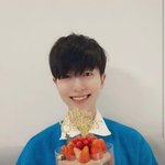 와 <b>라운</b> 1년 만에 근황 알려졌네...