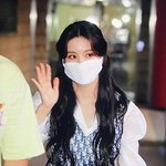 [댓글부탁해] 권은비다 <b>vs</b> 장원영이다