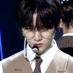 ㅅㅂ 투바투 <b>최범규</b> 안경