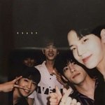 [데이식스] 이거 <b>도운</b>이 손