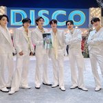 방탄 <b>슈가</b>사진 꼬박꼬박 들고 다니는거