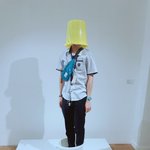 [TXT] 그의 전신 사진