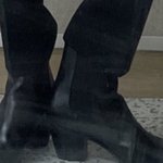 투바투 연준 <b>구두</b>굽 너무 높은거 아냐..?