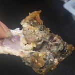 [[[혐주의]]] 치킨 먹다가 <b>내장</b>이 붙어있는데