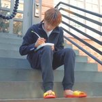 이거 아이언맨한테 한글로 편지쓰는 현재