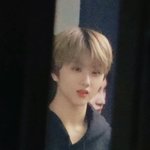 [NCT즌] 얘 이제 성인 된다고 <b>후드티</b> 안에 <b>티</b> 안 받쳐입네?