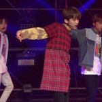 [NCT즌] 아니 근데 오늘 마크 <b>옷</b>은