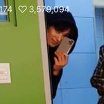 <b>최신폰</b> 샀다고 자랑하던 작년 울 고앵이
