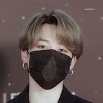 방탄 지민 마스크를 뚫고 나오는 잘생김