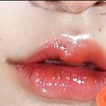 [ㅈㄱㄴ] 와 진짜 이렇게 화장을 <b>하네</b>