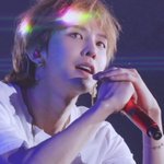 얘보다 <b>장발</b> 잘 어울리는 남돌 못 봄