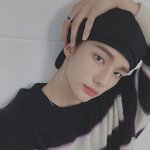 스키즈 현진 셀카 포즈 내가하면