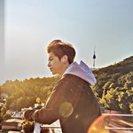 강다니엘에 손 안대고 머리 정리하는 법