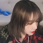 얘들아 너네 사실 생각보다 더 예쁨