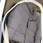 이 숏패딩에..