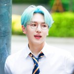 [펜타곤] 아니 무슨 <b>민트</b> 머리가