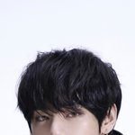 <b>김뷔</b>