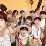 [모두드루와] 와 더보이즈 셀카 올려준거 만장 넘음