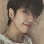 [트레저] 윤재혁 100일 포카 봤냐구...
