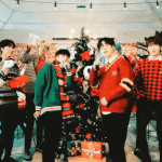 [펜타곤] 자. 나란 유니 평니버스 <b>선언</b>합니다