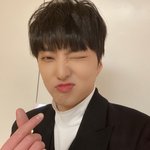 <b>위너</b> 강승윤 손
